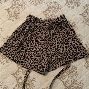 Hollister California Animal Print Elastic Waistband With Belt Loops & Front Tie